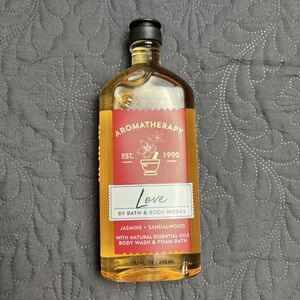 BATH & BODY WORKS AROMATHERAPY LOVE JASMINE SANDALWOOD BODY WASH 10 FL OZ/295ml